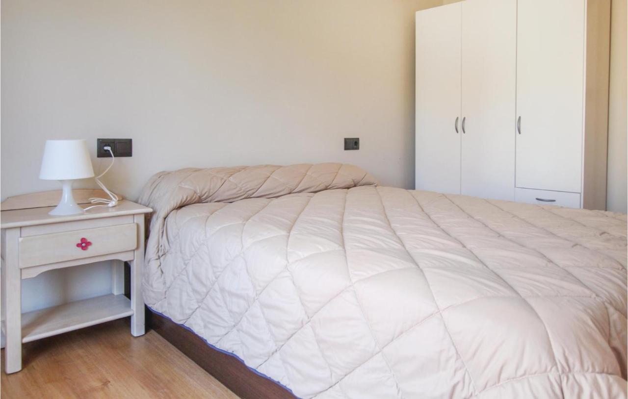 3 Bedroom Gorgeous Apartment In Alicante Exterior photo